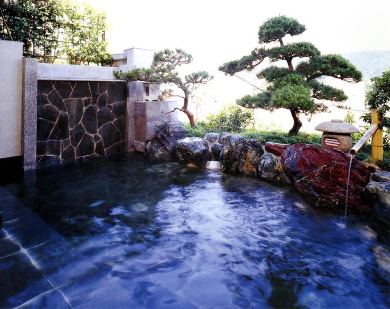 ラヴィエ川良 旅館 4*